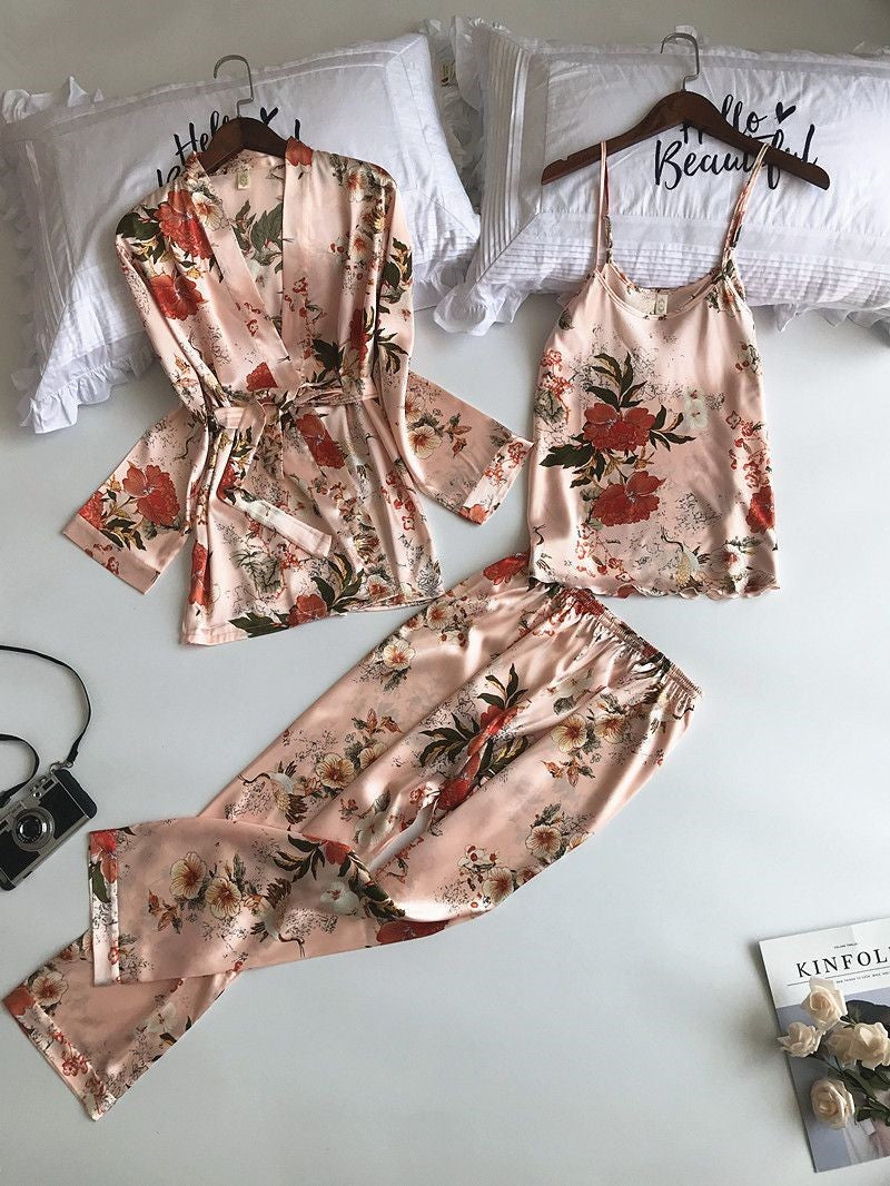 Sexy floral print pajamas