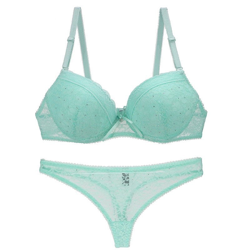 Scalloped Lace Set