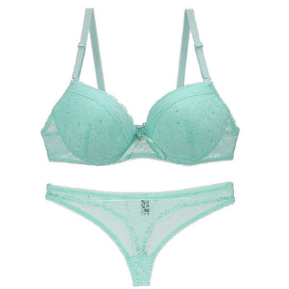 Scalloped Lace Set