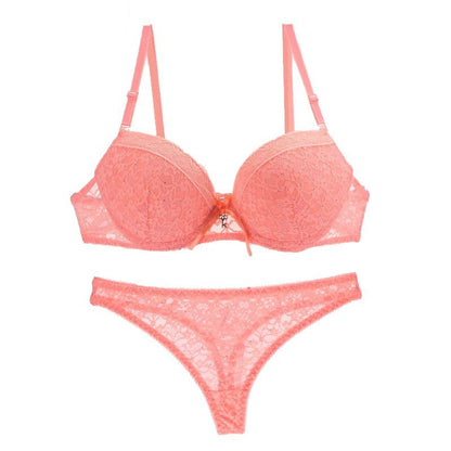 Scalloped Lace Set