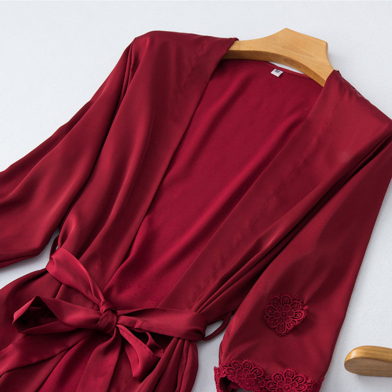 Nightgown set with floral sleeves