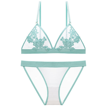 Triangle, no underwire lingerie set