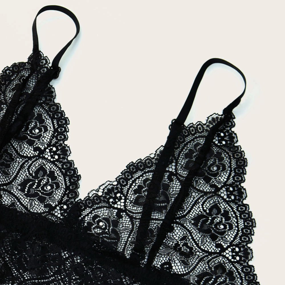 Sexy Four-piece Lace Set With Nightgown