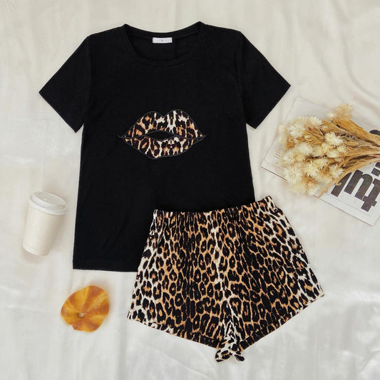 Leopard Print Short Sleeve Pajamas
